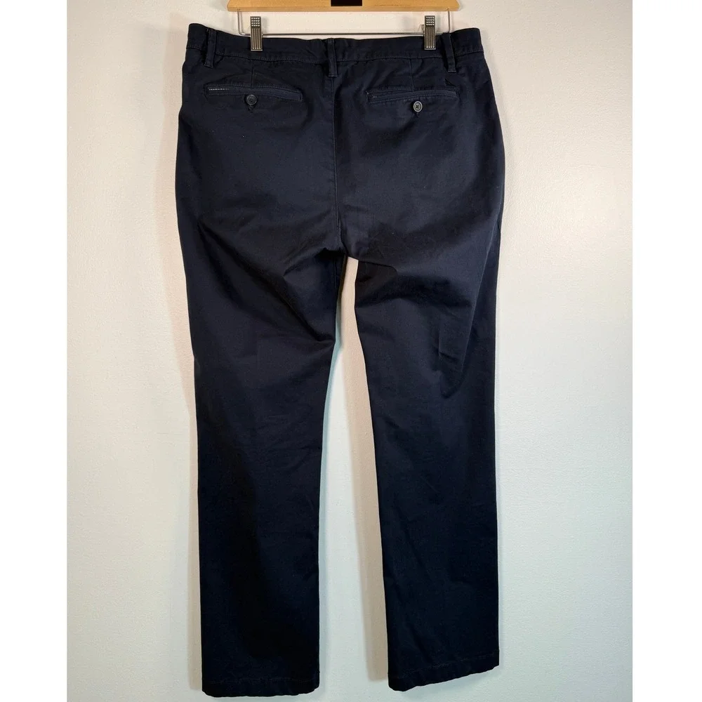 UNTUCKit Chinos Mens 34x32 St. Clair Relaxed Fit Navy Blue Stretch OfficeEUC